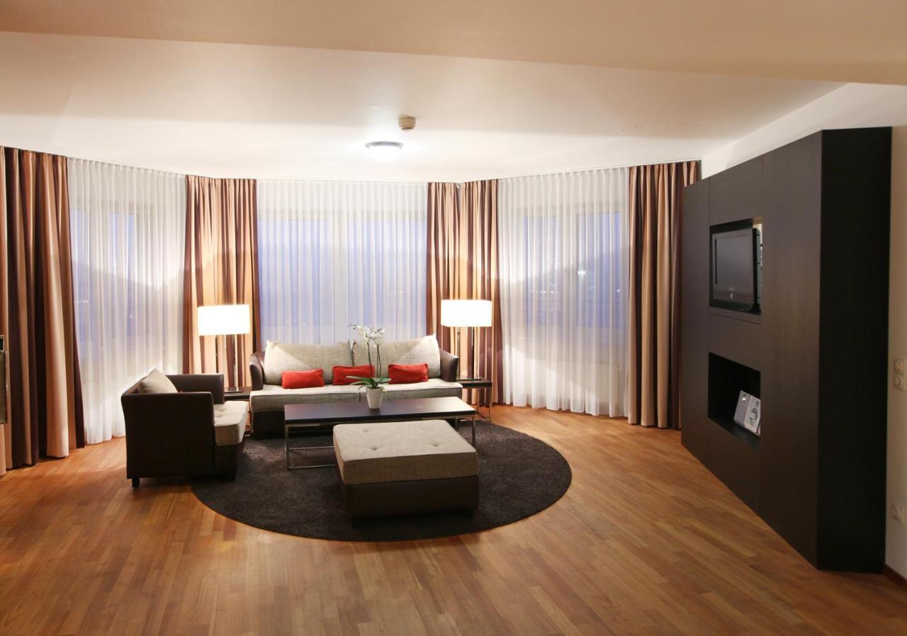 Lindner Hotel Frankfurt Main Plaza, Part Of Jdv By Hyatt Frankfurt am Main Exterior photo