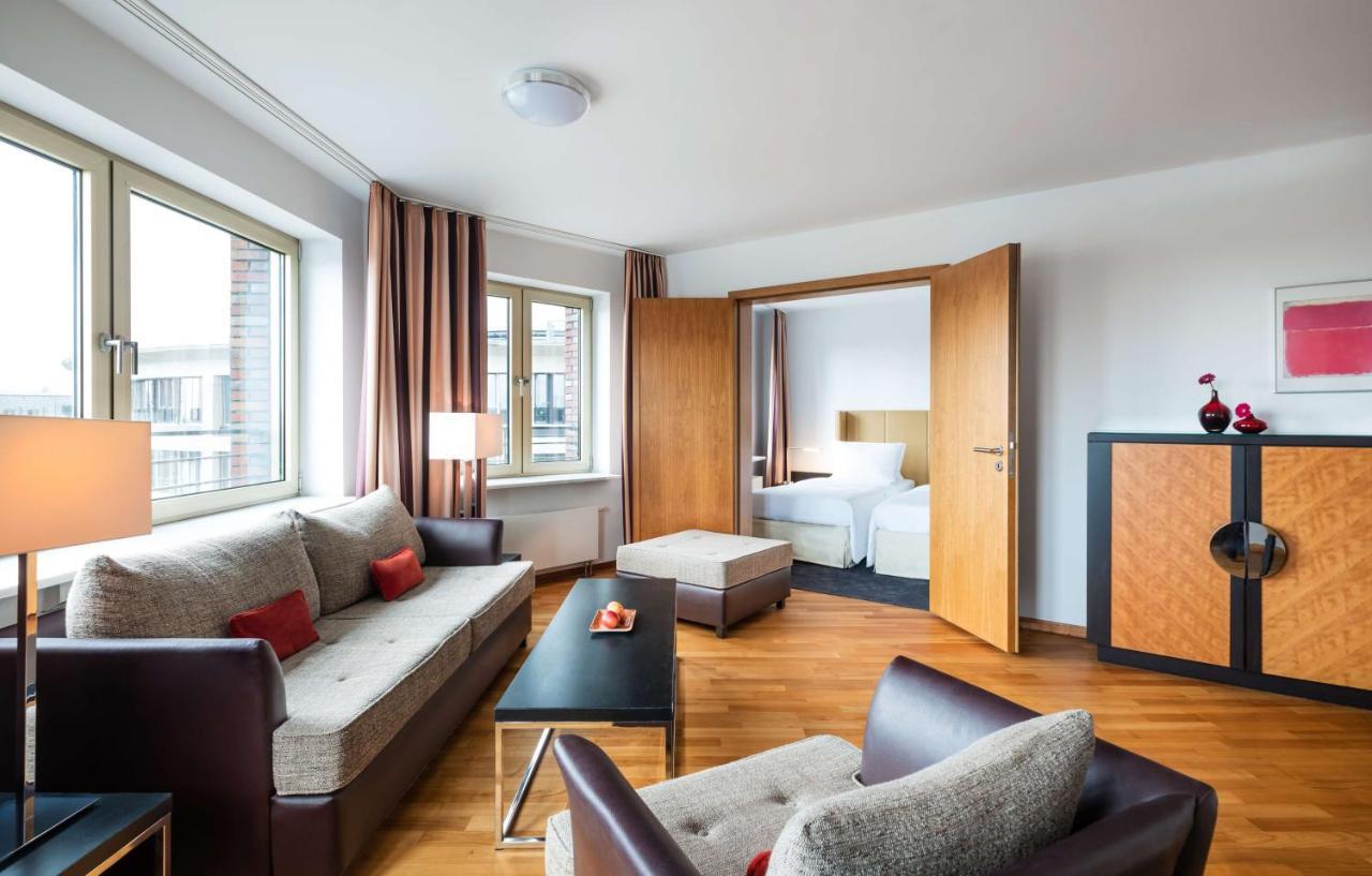 Lindner Hotel Frankfurt Main Plaza, Part Of Jdv By Hyatt Frankfurt am Main Exterior photo