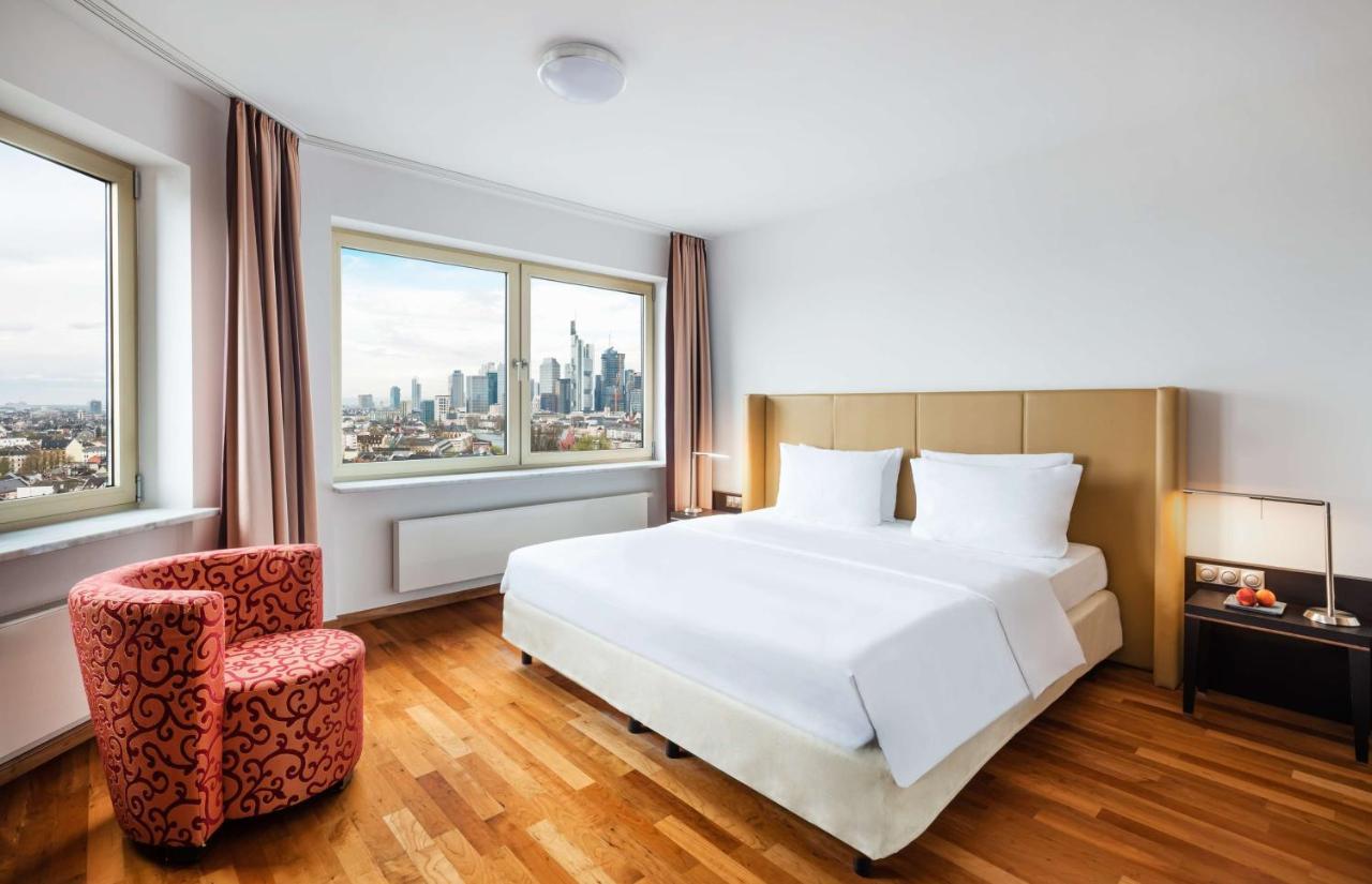 Lindner Hotel Frankfurt Main Plaza, Part Of Jdv By Hyatt Frankfurt am Main Exterior photo