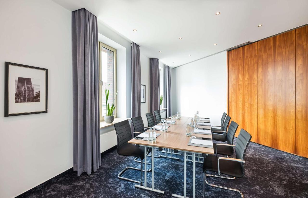 Lindner Hotel Frankfurt Main Plaza, Part Of Jdv By Hyatt Frankfurt am Main Exterior photo